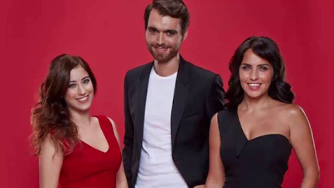 Пинар дениз и каан урганджиоглу любовь 101. Барыш кылыч и его жена фото биография. Хазал кайя фото. Л ю б о в ь 2013. Хазал кая.