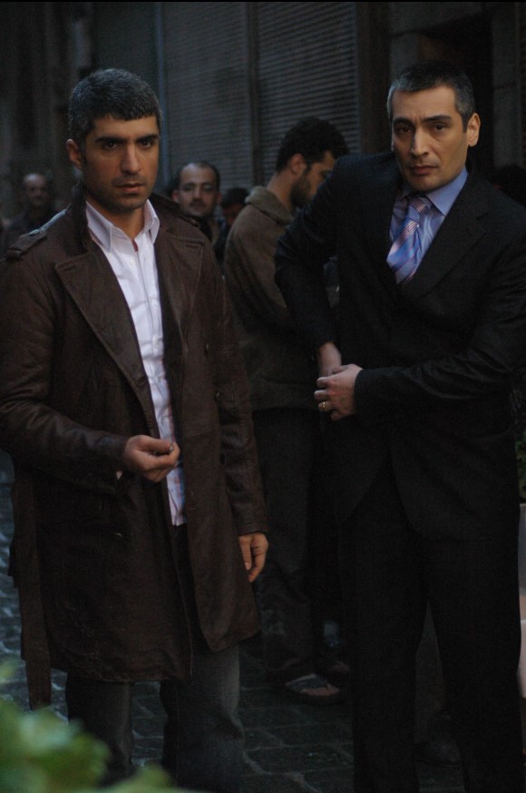 مسلسل شاهد القدر مترجم